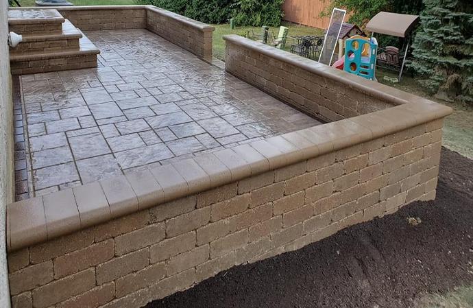 Paver patio with installed fire pit