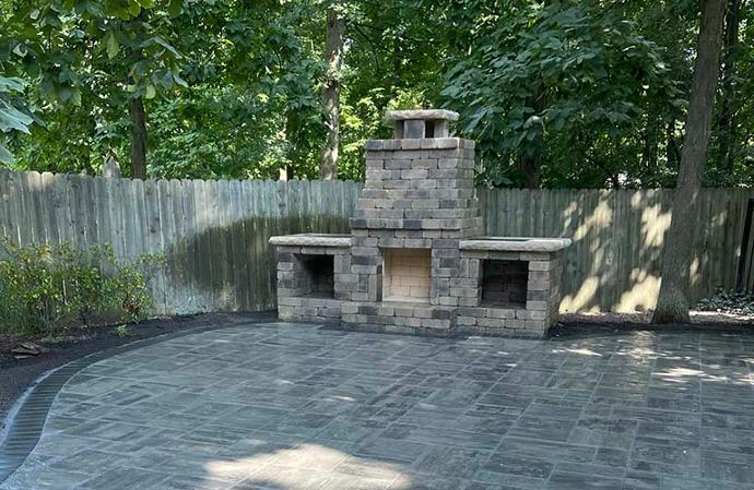 Outdoor fireplace installation