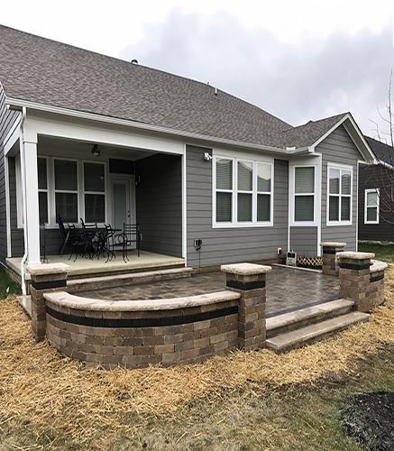 Paver Patio with Seat Wall