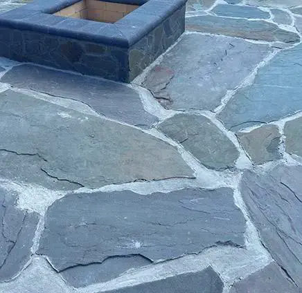 Flagstone%20patio%20installation