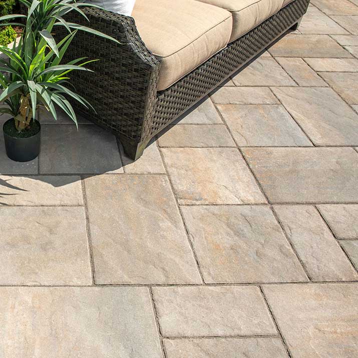 paver patio installation contractors