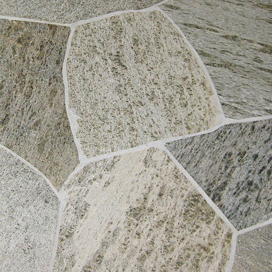 Snake River Flagstone Patio