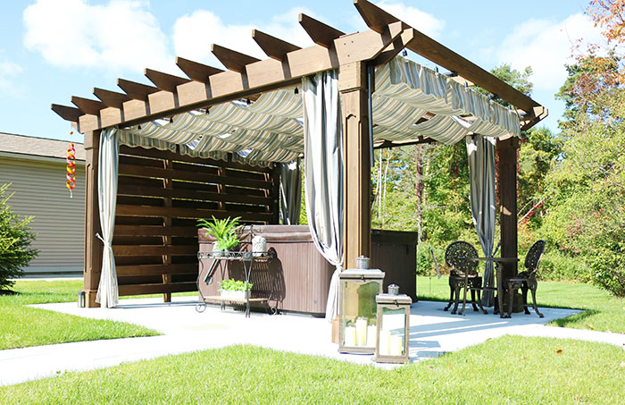 Mendoza 18' x 18' Wood Pergola