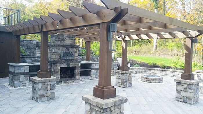 Mendoza 18' x 24' Wood Pergola