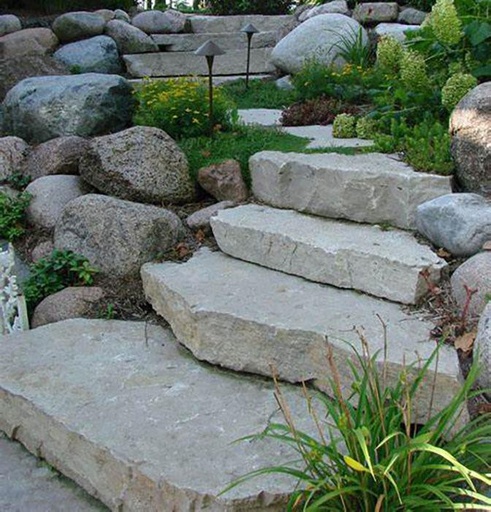 Canyon Tan Outcropping Installed
